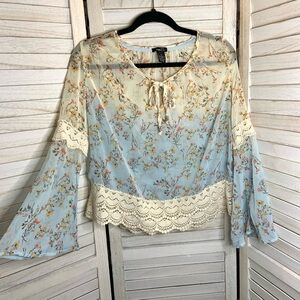 Rue21 Pastel Floral Bohemian Sheer Crochet Trim Bell Sleeve Flowy Top XS